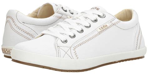 most comfortable white sneakers for wide feet